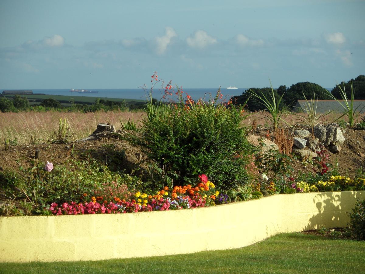 Monterey Pines Bed and Breakfast Helston Exteriör bild